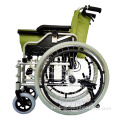 Lacná bezpečnosť a odolná zelená farebná manuálna invalidné vozíky